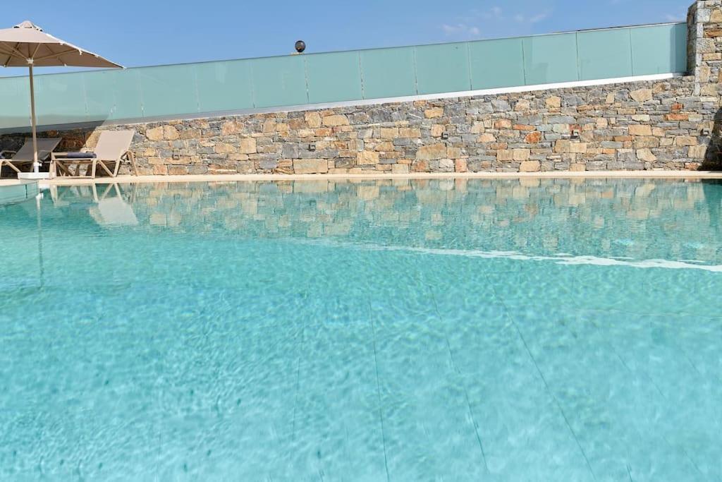 Modern Family Apartment Ewa With Pool, Dining Area On Crete Coast Stavromenos Luaran gambar